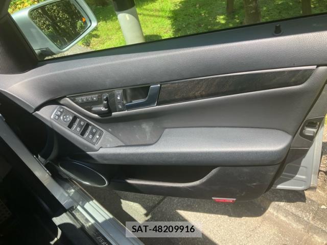 Mercedes Benz C-CLASS 2013-08 8004836-14