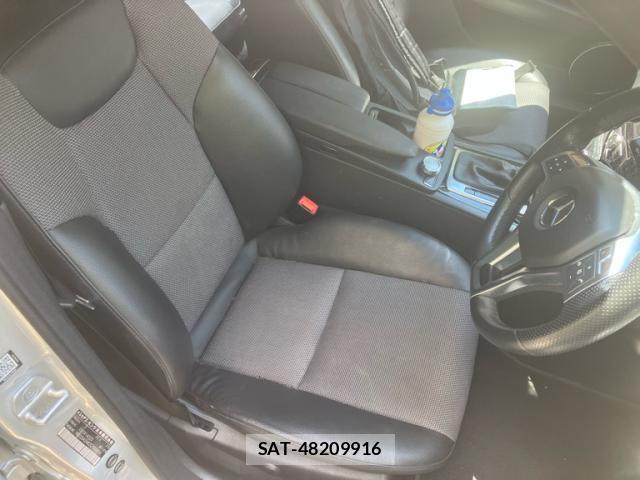 Mercedes Benz C-CLASS 2013-08 8004836-17