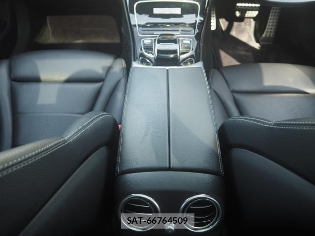 Mercedes Benz C-CLASS 2018-01 8006076-8