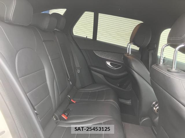 Mercedes Benz C-CLASS 2019-04 8006857-17