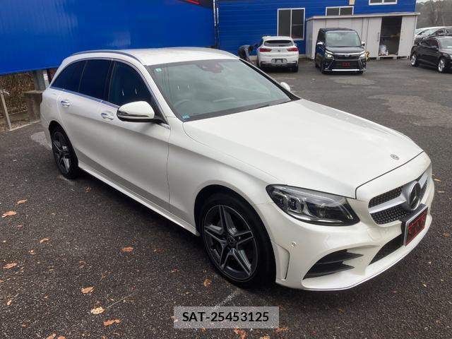 Mercedes Benz C-CLASS 2019-04 8006857-2
