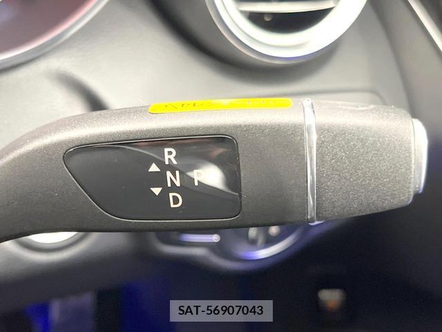 Mercedes Benz C-CLASS 2019-04 8007254-11