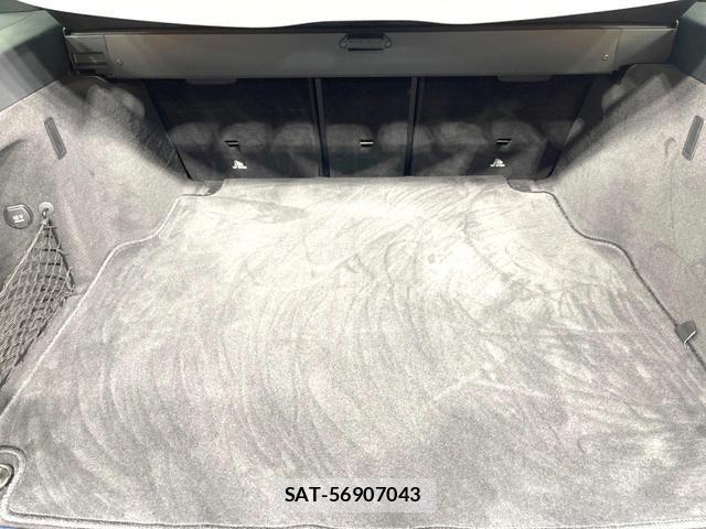 Mercedes Benz C-CLASS 2019-04 8007254-12