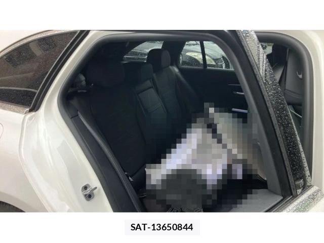 Mercedes Benz C-CLASS 2022-12 8007308-6