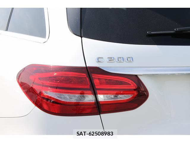 Mercedes Benz C-CLASS 2014-11 8008610-17