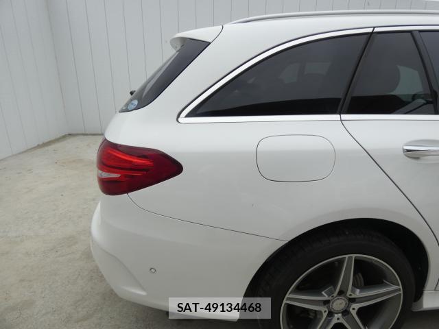 Mercedes Benz C-CLASS 2017-06 8008761-14