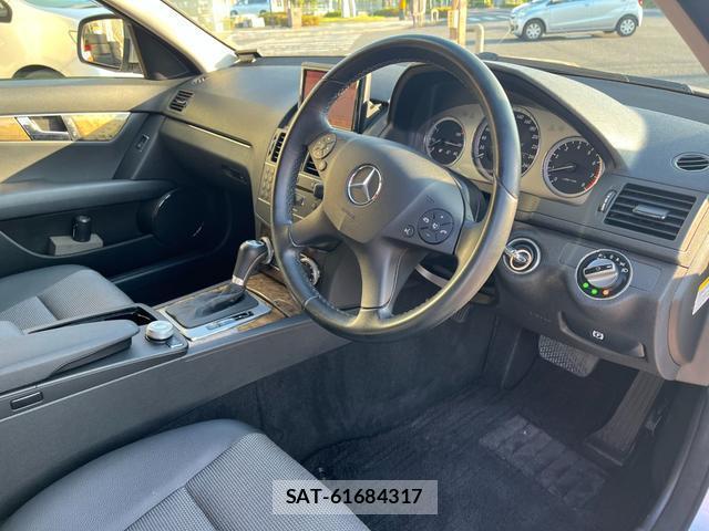 Mercedes Benz C-CLASS 2009-03 8009584-16