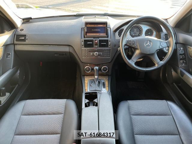 Mercedes Benz C-CLASS 2009-03 8009584-2