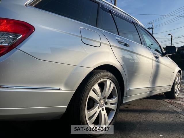 Mercedes Benz C-CLASS 2009-03 8009584-8