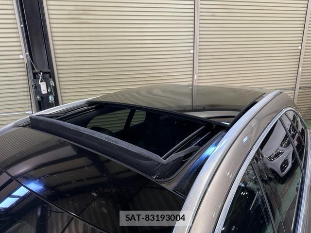 Mercedes Benz C-CLASS 2018-11 8010005-2