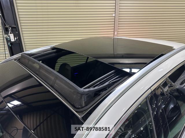 Mercedes Benz C-CLASS 2022-03 8010010-2