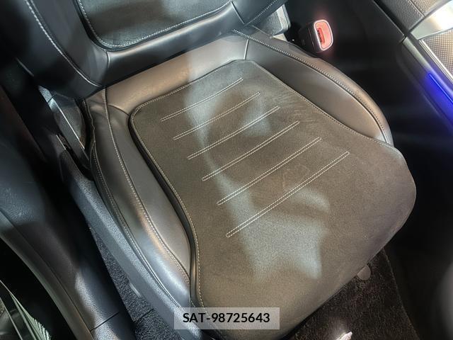 Mercedes Benz C-CLASS 2023-12 8010016-16