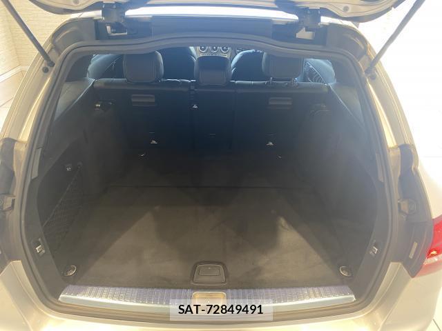 Mercedes Benz C-CLASS 2017-08 8010137-7