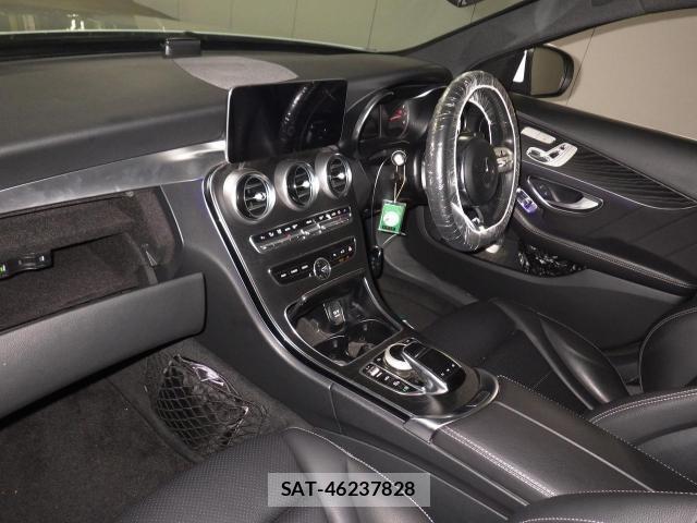 Mercedes Benz C-CLASS 2019-04 8010228-2