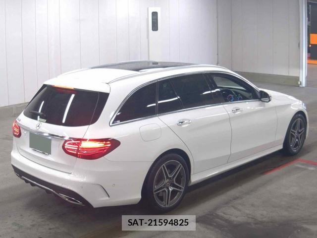 Mercedes Benz C-CLASS 2019-08 8010562-10