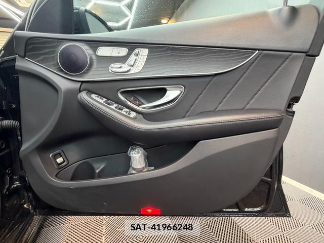 Mercedes Benz C-CLASS 2018-09 8010636-11