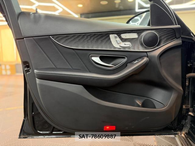 Mercedes Benz C-CLASS 2019-04 8010637-10