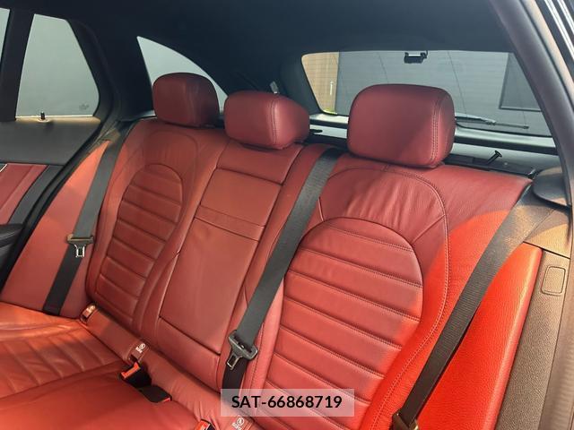 Mercedes Benz C-CLASS 2019-05 8010646-1