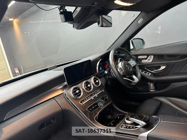 Mercedes Benz C-CLASS 2019-02 8010647-1