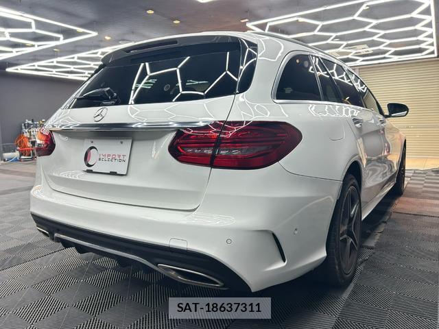 Mercedes Benz C-CLASS 2019-02 8010647-7