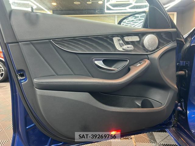 Mercedes Benz C-CLASS 2019-06 8010648-12