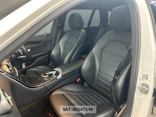 Mercedes Benz C-CLASS 2018-08 8010649-1
