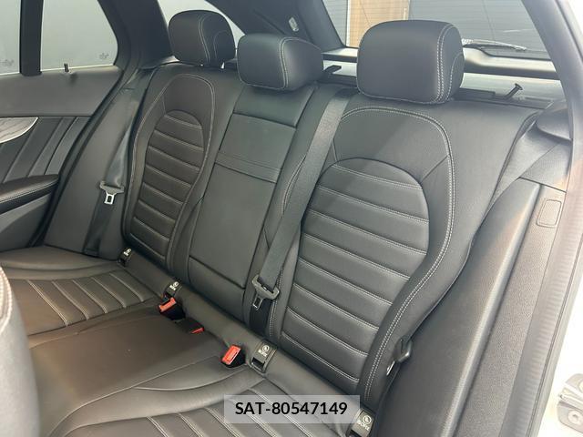 Mercedes Benz C-CLASS 2018-08 8010649-2