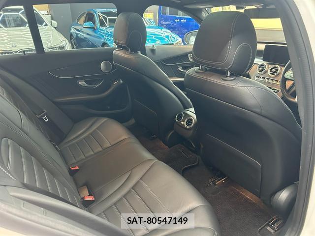 Mercedes Benz C-CLASS 2018-08 8010649-3