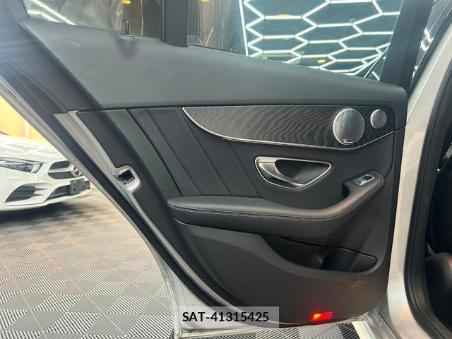 Mercedes Benz C-CLASS 2019-06 8010650-14