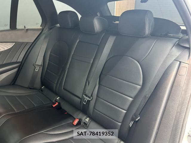 Mercedes Benz C-CLASS 2018-11 8010651-2