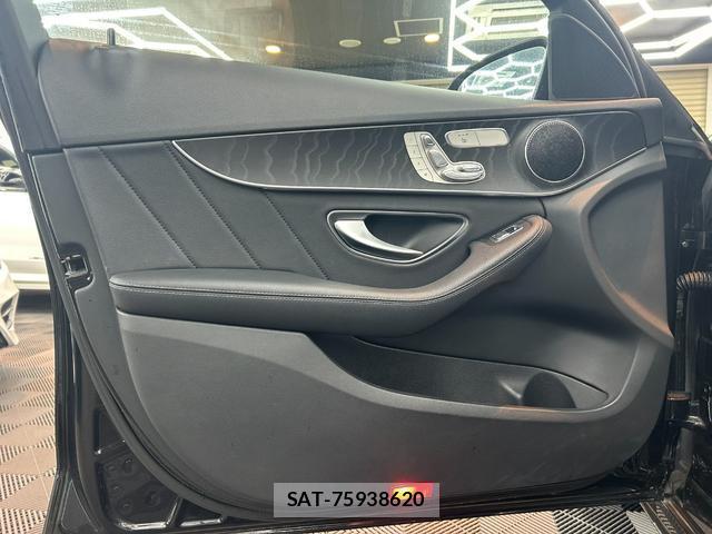 Mercedes Benz C-CLASS 2019-06 8010652-12