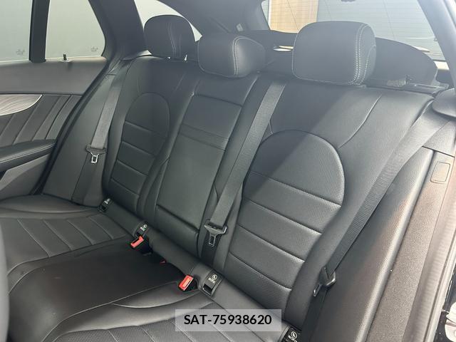 Mercedes Benz C-CLASS 2019-06 8010652-2