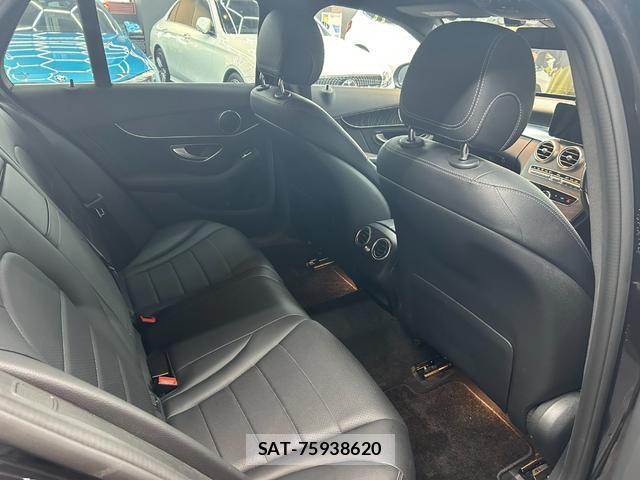 Mercedes Benz C-CLASS 2019-06 8010652-3