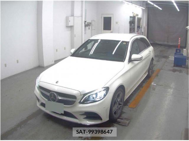 Mercedes Benz C-CLASS 2018-08 8011371-0