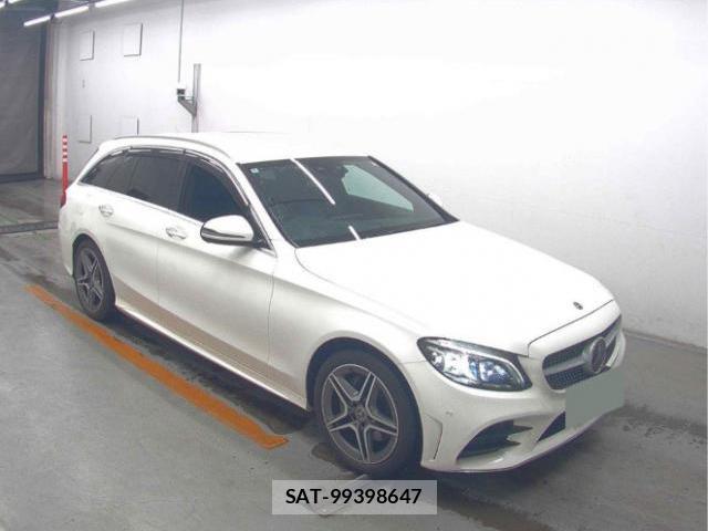 Mercedes Benz C-CLASS 2018-08 8011371-3
