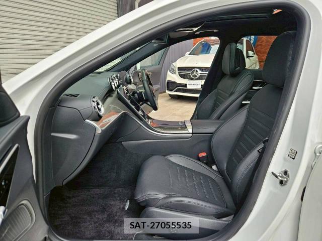 Mercedes Benz C-CLASS 2022-06 8011892-15