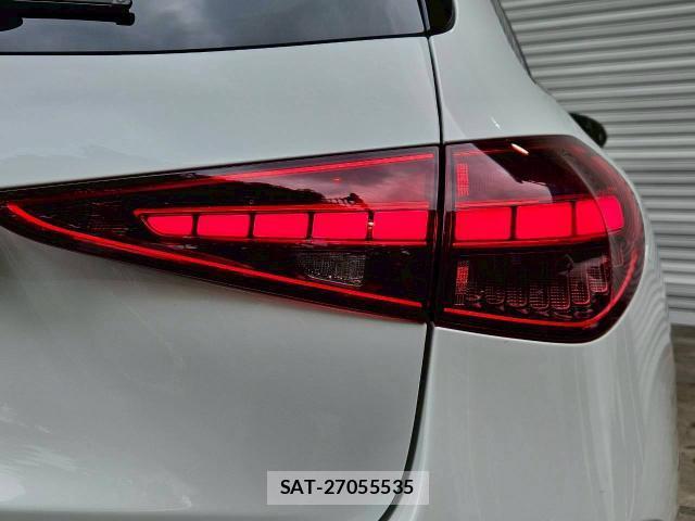 Mercedes Benz C-CLASS 2022-06 8011892-3