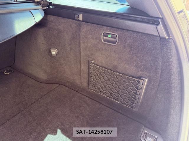 Mercedes Benz C-CLASS 2013-03 8012569-16