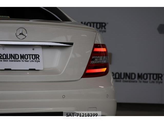 Mercedes Benz C-CLASS 2014-02 8005822-14