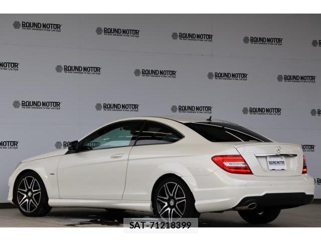 Mercedes Benz C-CLASS 2014-02 8005822-3
