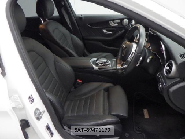 Mercedes Benz C-CLASS 2021-04 8010261-3