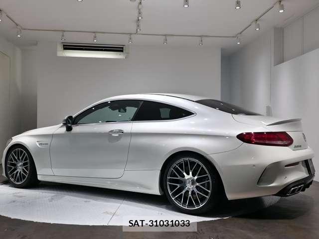 Amg C-CLASS 2017-03 8012502-4