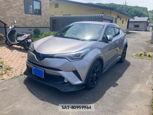 Toyota C-HR 2019-04 8003073-1