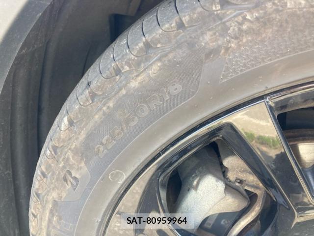 Toyota C-HR 2019-04 8003073-10