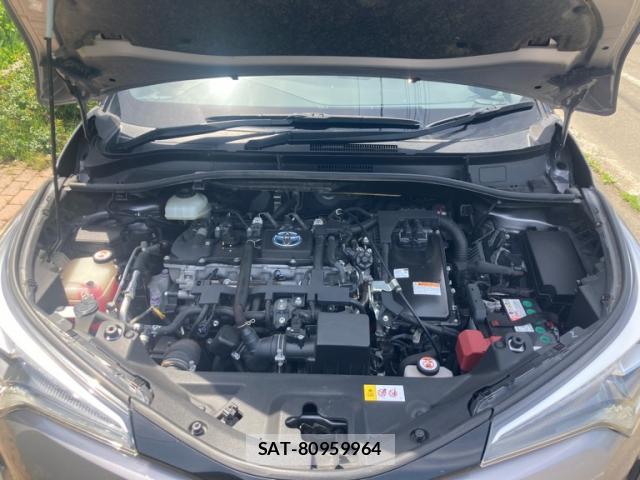 Toyota C-HR 2019-04 8003073-11