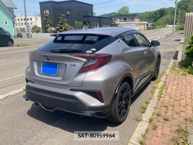 Toyota C-HR 2019-04 8003073-13