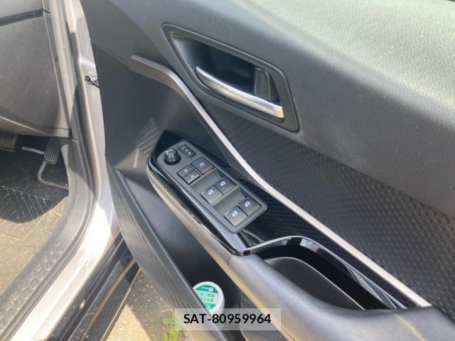 Toyota C-HR 2019-04 8003073-15