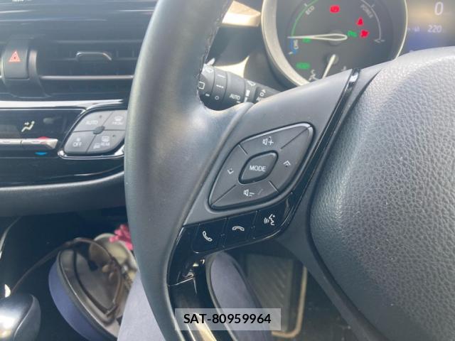 Toyota C-HR 2019-04 8003073-18