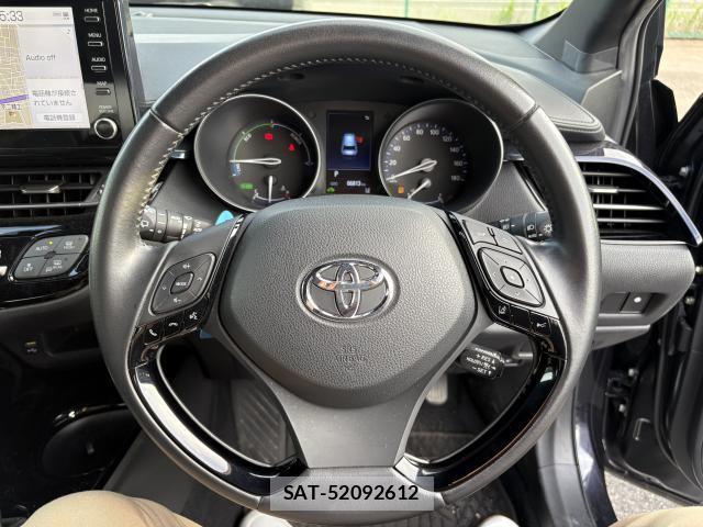 Toyota C-HR 2022-02 8003392-11