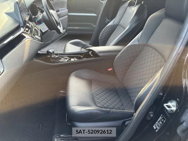 Toyota C-HR 2022-02 8003392-7